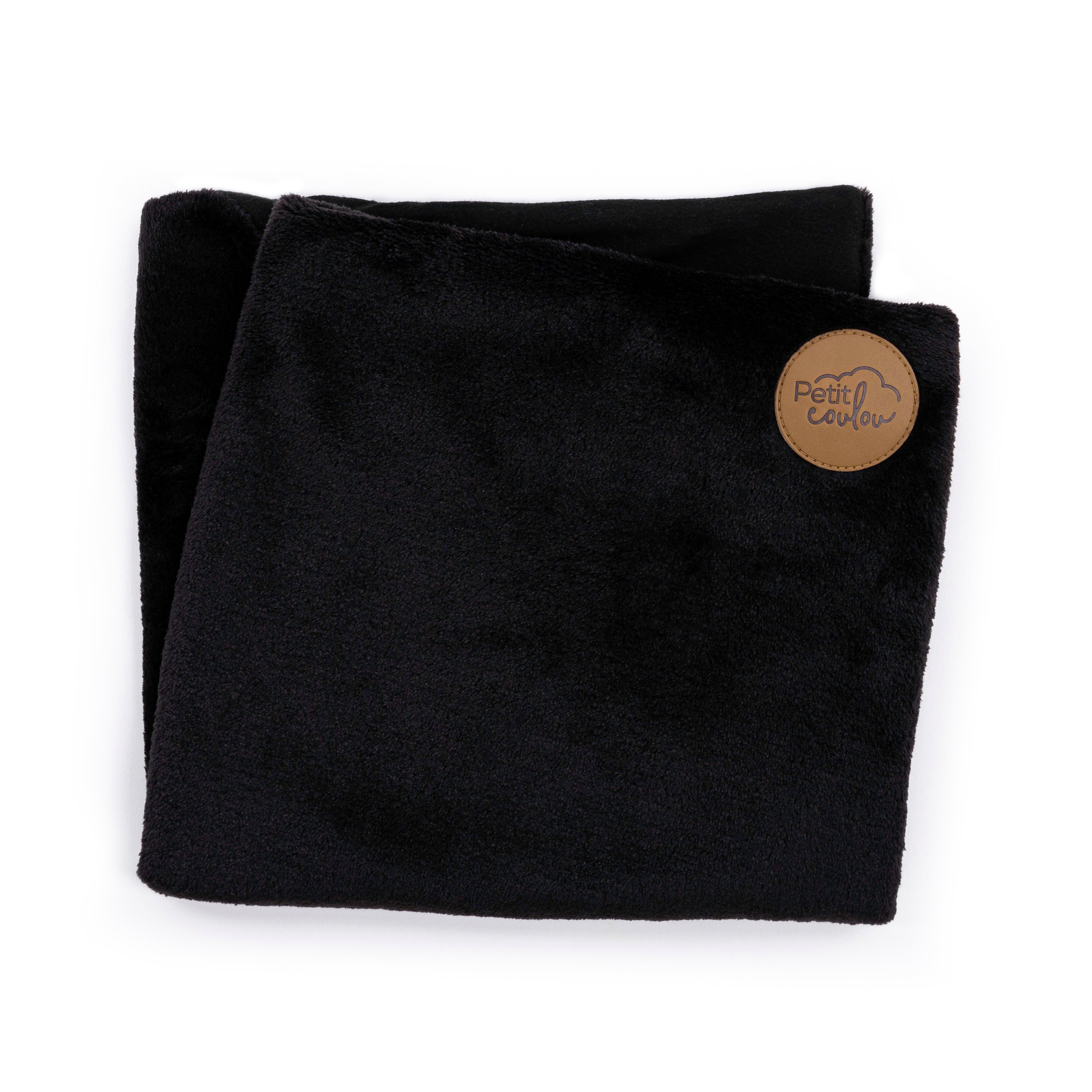 Small black blanket in minky for baby car seat by Petit Coulou
