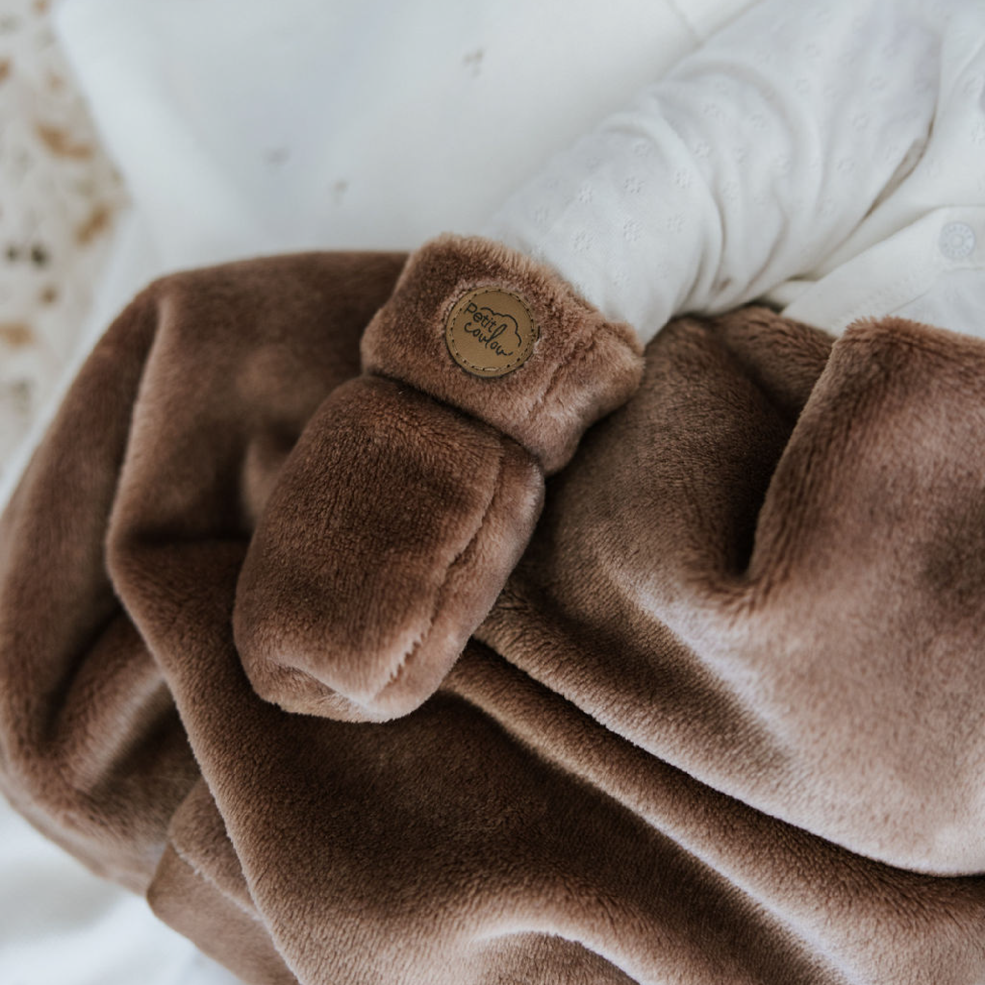 Mitaines pour bébé en Minky (0-6m)