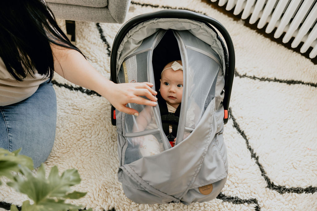 Comment protéger votre bébé durant la saison estivale?