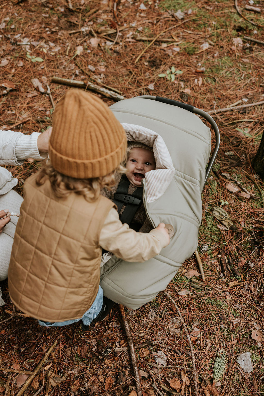 Nouveauté : housse légère pour bébé — l’alliée parfaite pour les hivers doux, l’automne et le printemps