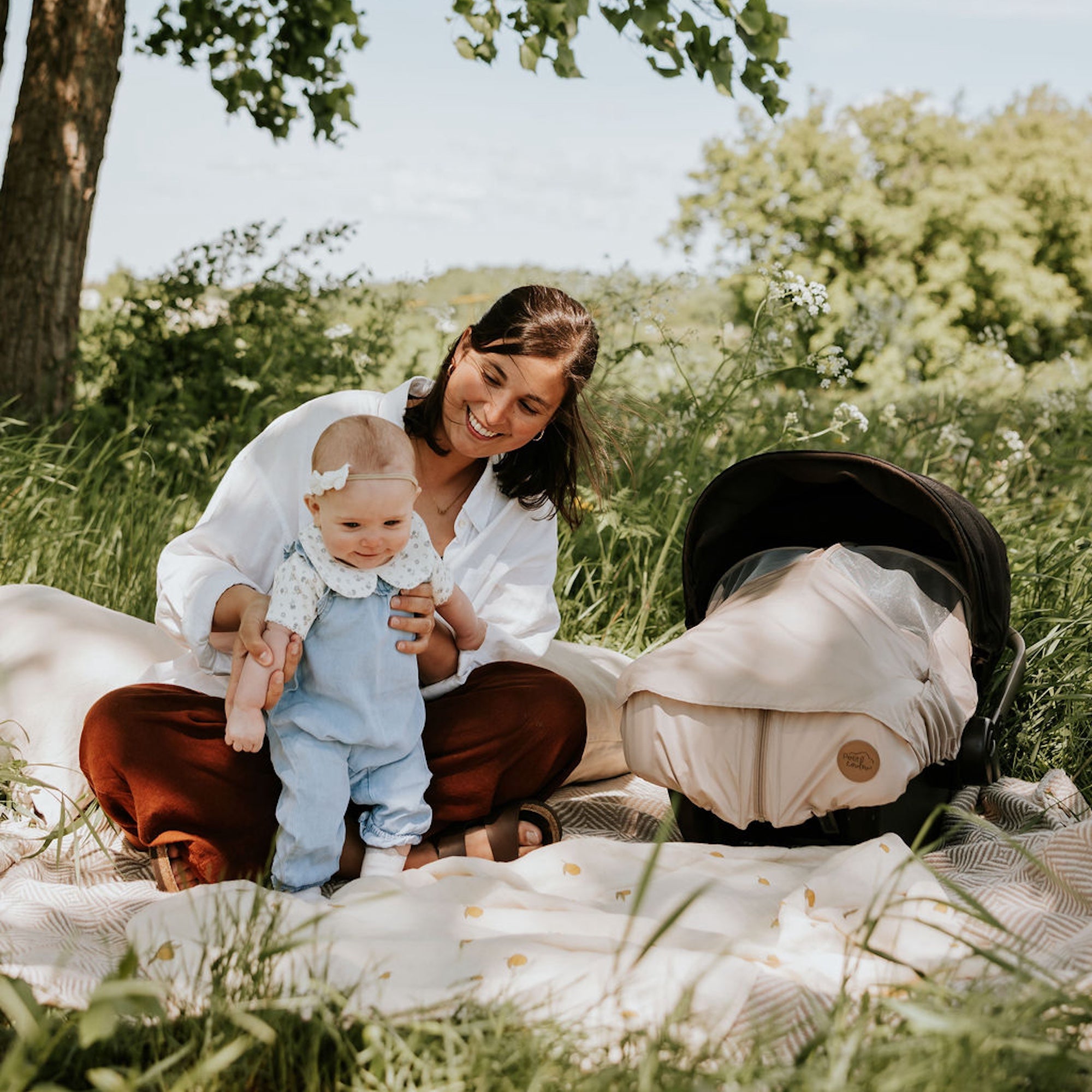 Bundle: 4-in-1 Summer Car Seat Cover and Sun Hat 